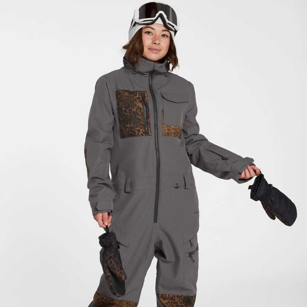 Volcom Womens Romy snowboard suit